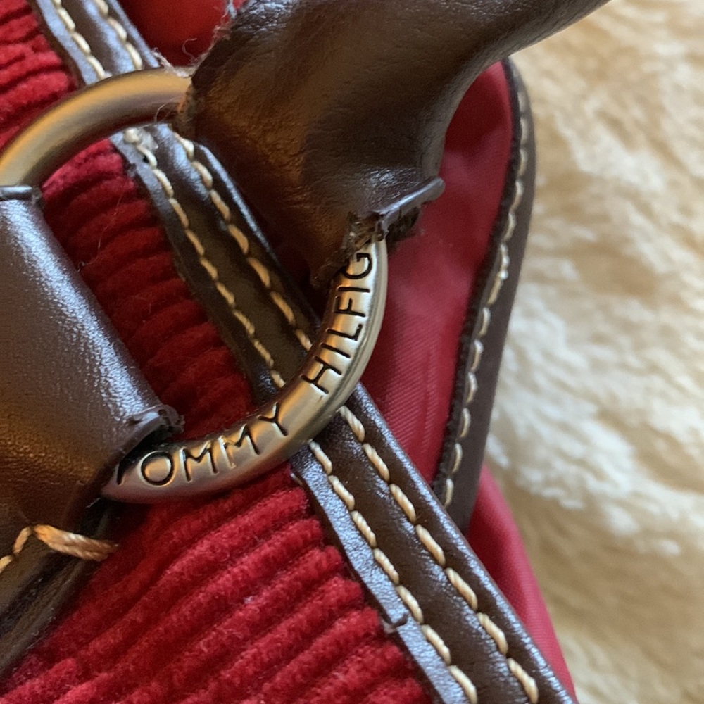 Tommy Hilfiger handbag - Picture 2 of 8
